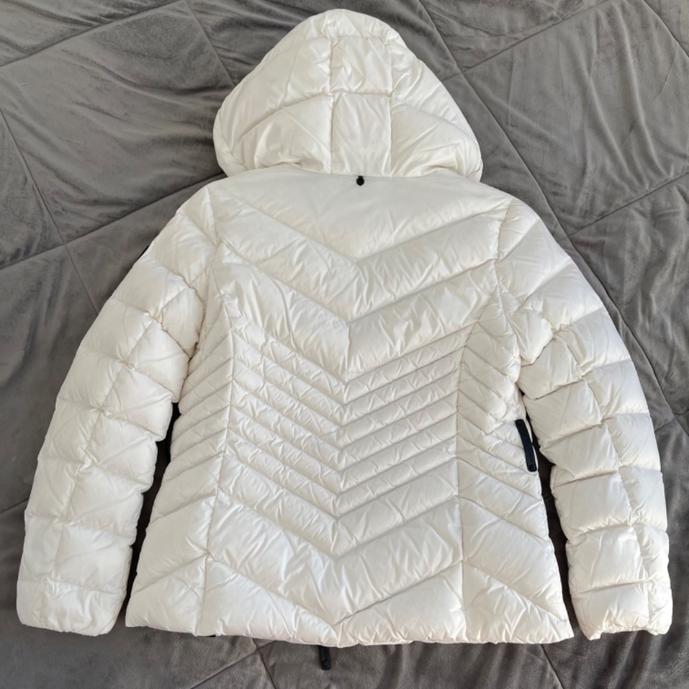 RUDSAK white jacket with belt - Picture 10 of 11